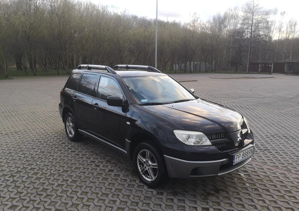 Mitsubishi Outlander cena 15500 przebieg: 175000, rok produkcji 2005 z Wyrzysk małe 16